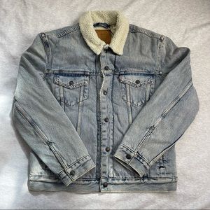 Levi’s Sherpa Jean Jacket
